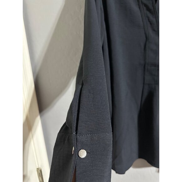 Zac & Rachel Women's Black Pleated Blouse Plus Size 1X NWT - Picture 3 of 7